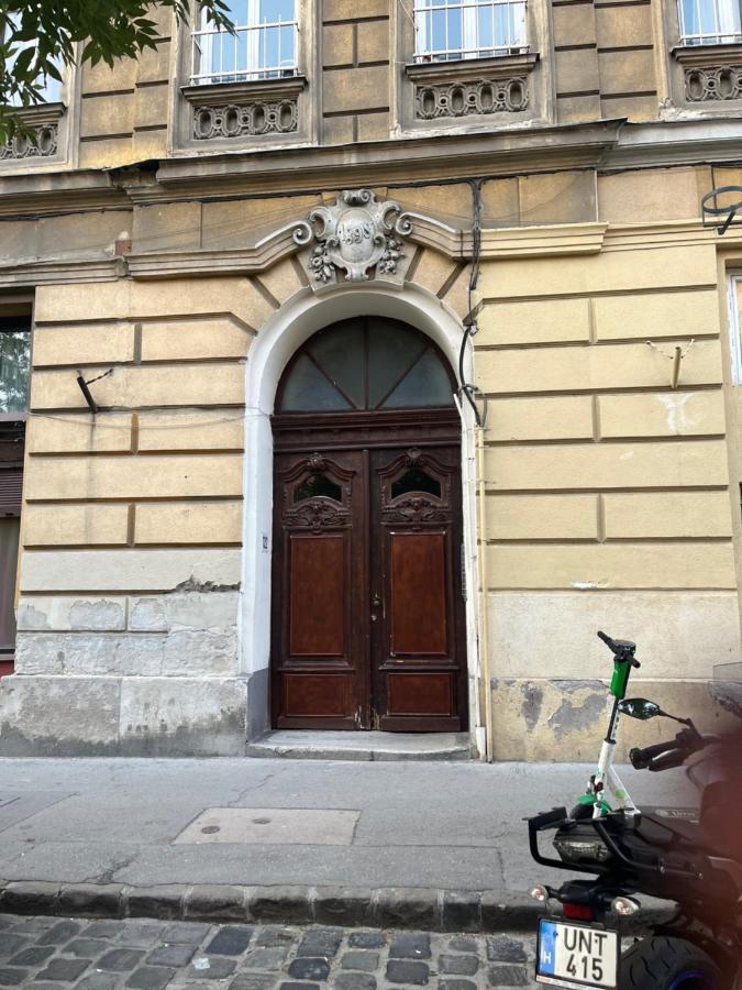 Close To Everything Budapest Eksteriør billede